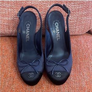 Authentic Chanel heel size 36